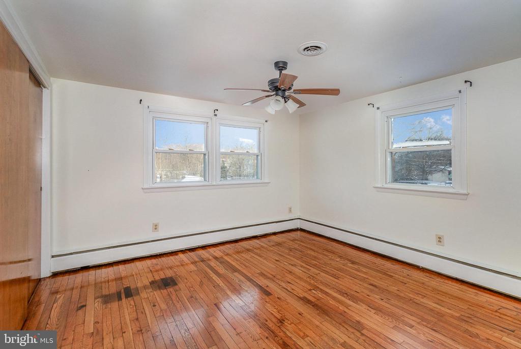 312 HILLSIDE ROAD
