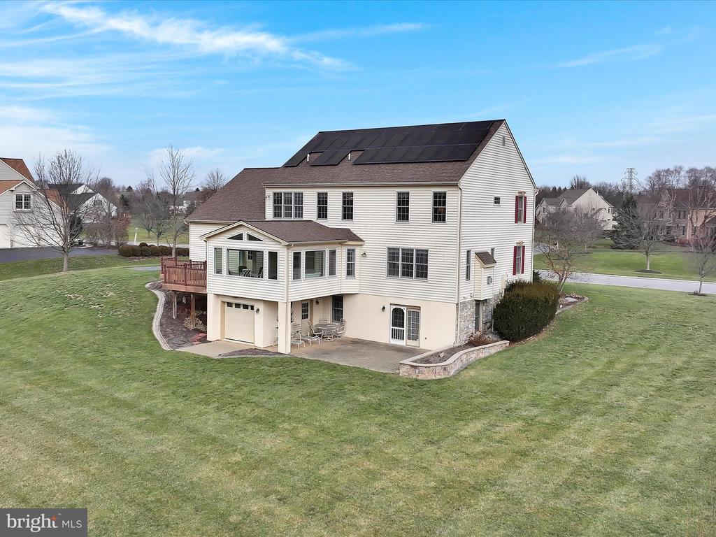 1238 CAMERON DRIVE