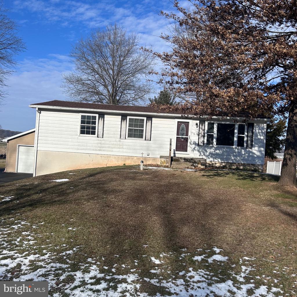 1002 CREEK ROAD