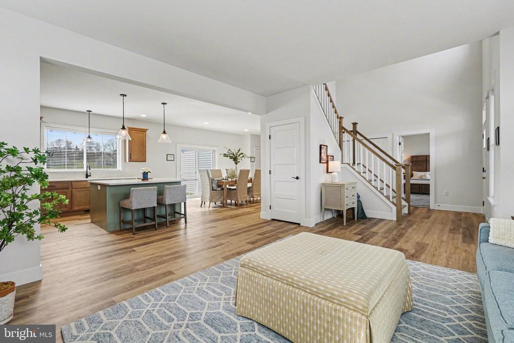 107 SPARROW LANE