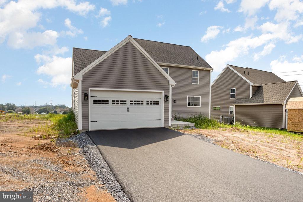 107 SPARROW LANE