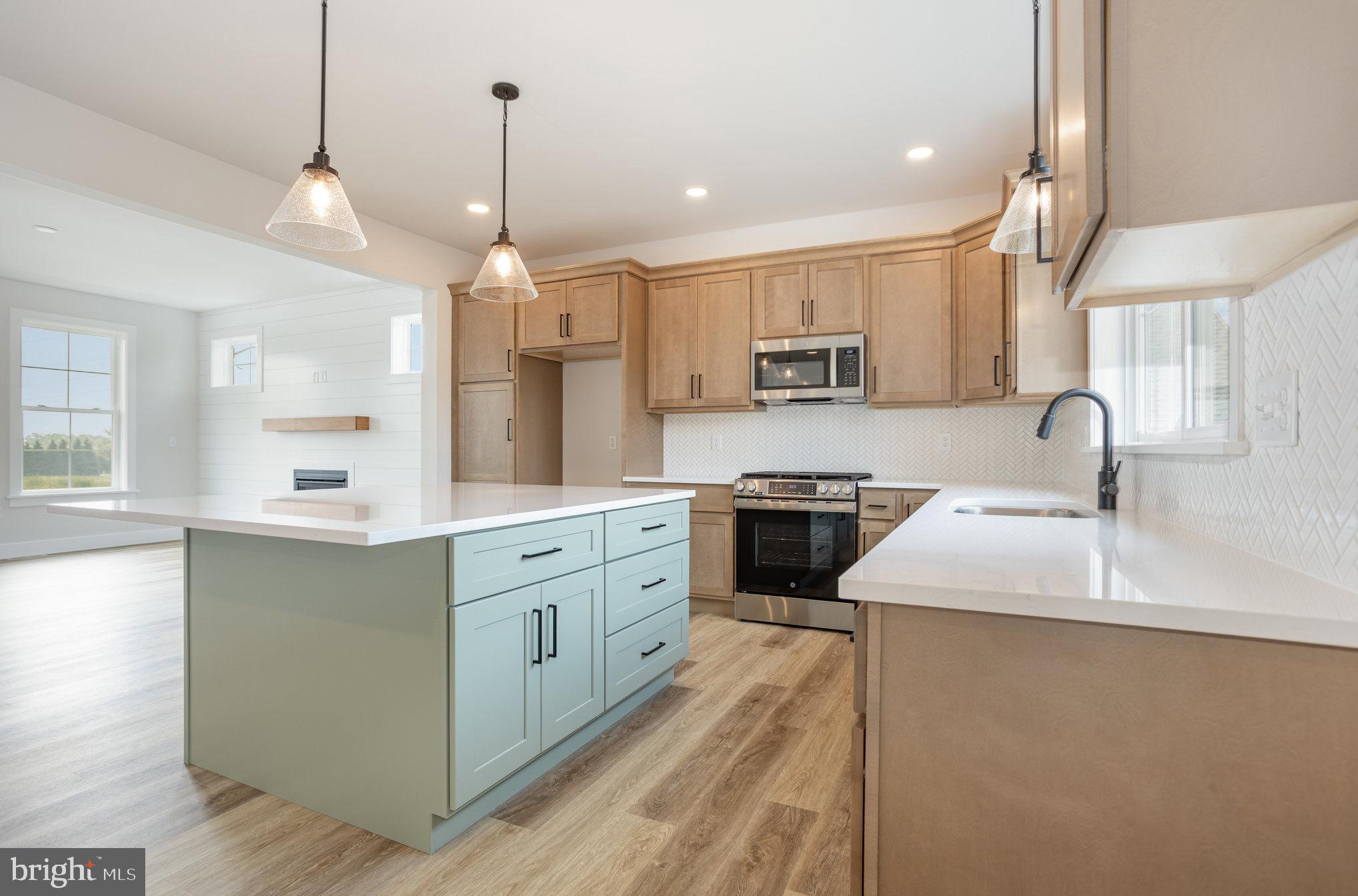 107 SPARROW LANE