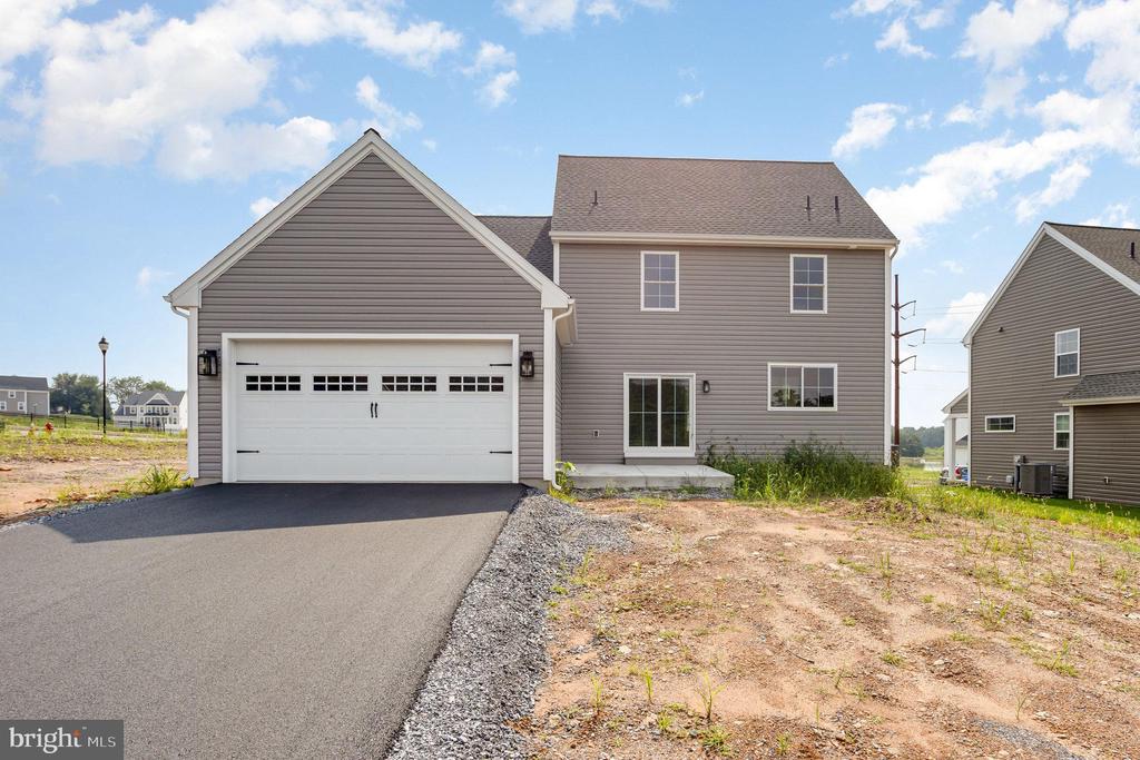 107 SPARROW LANE