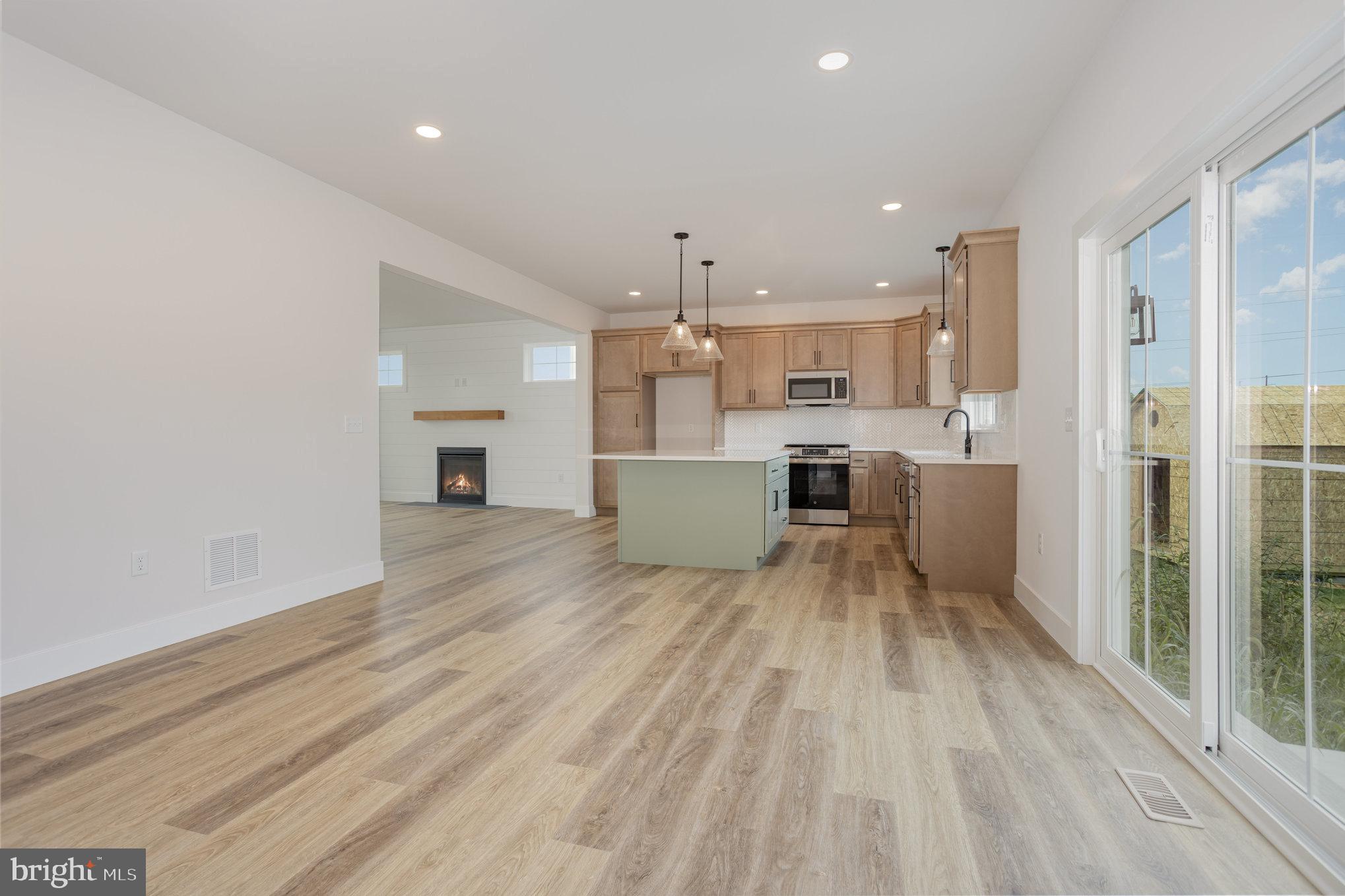 107 SPARROW LANE