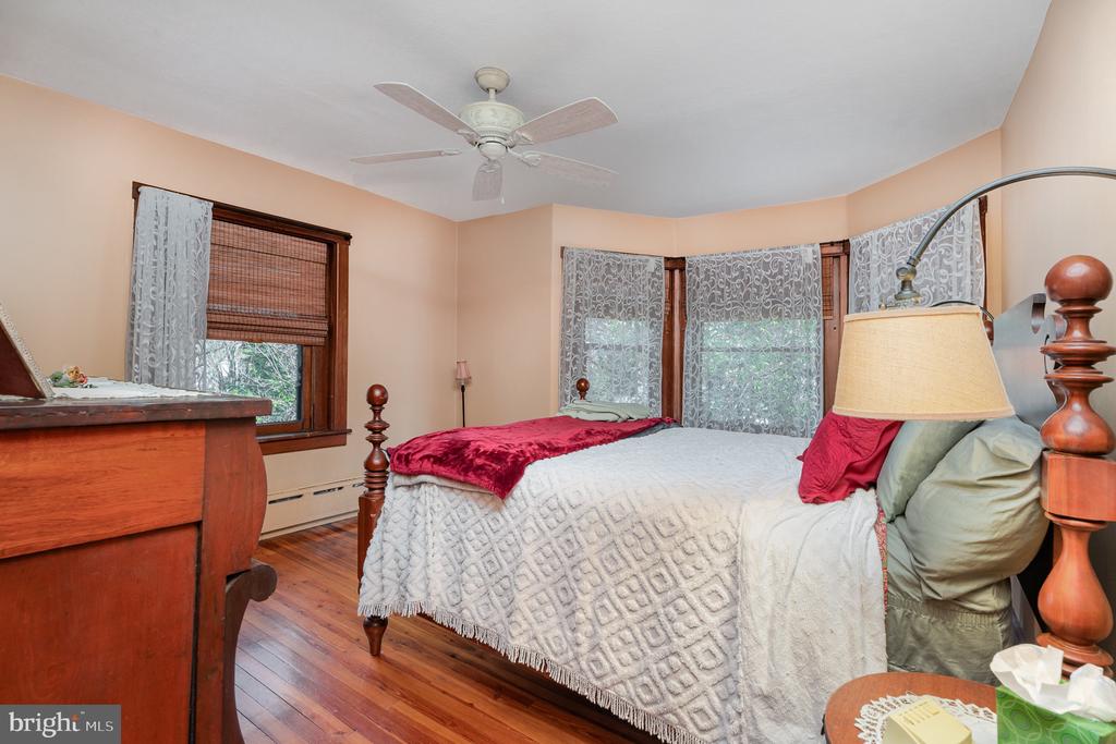 79 E ORANGE STREET