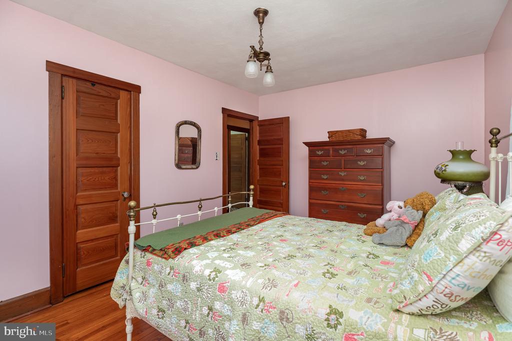 79 E ORANGE STREET
