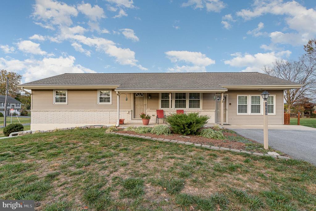 1609 CAMPUS ROAD