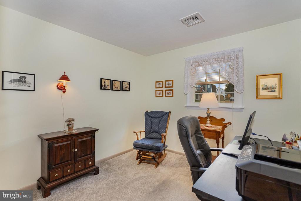1609 CAMPUS ROAD