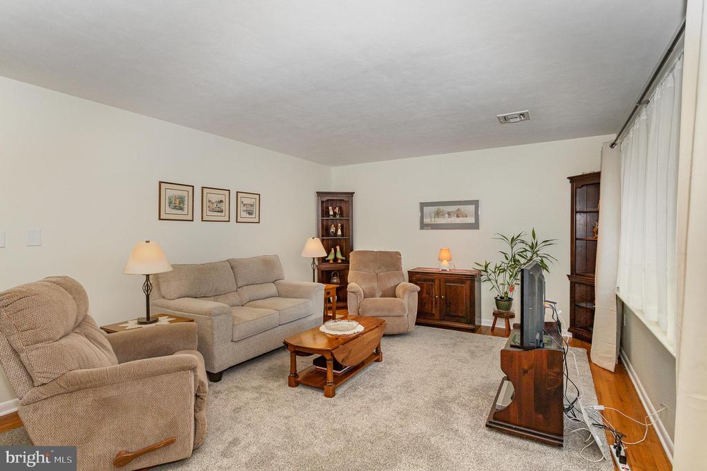 1609 CAMPUS ROAD