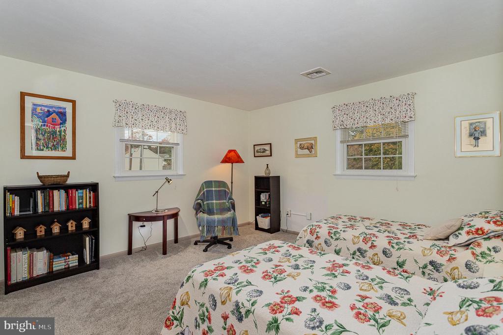1609 CAMPUS ROAD