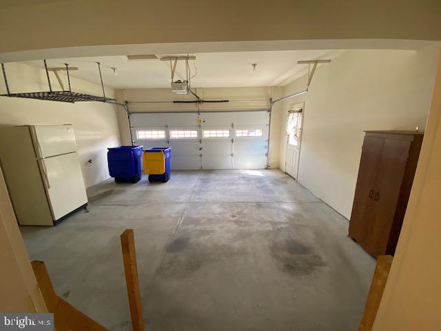 5115 OAK LEAF DRIVE