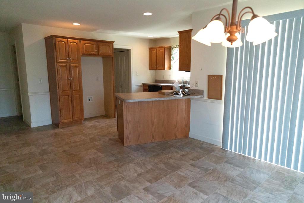 5115 OAK LEAF DRIVE