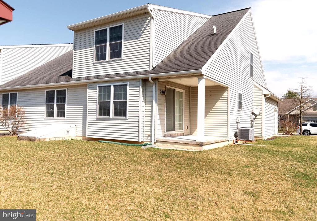 5115 OAK LEAF DRIVE