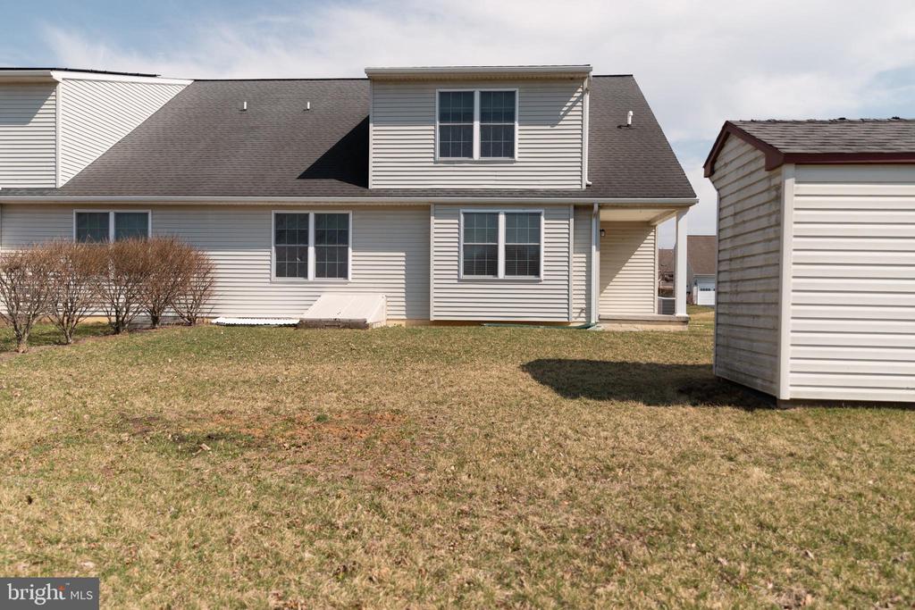 5115 OAK LEAF DRIVE