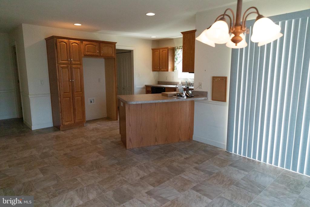 5115 OAK LEAF DRIVE