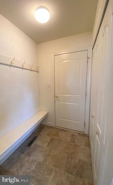 5115 OAK LEAF DRIVE