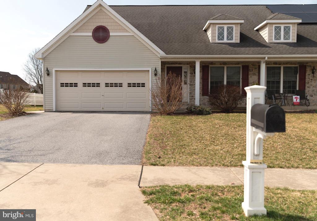 5115 OAK LEAF DRIVE