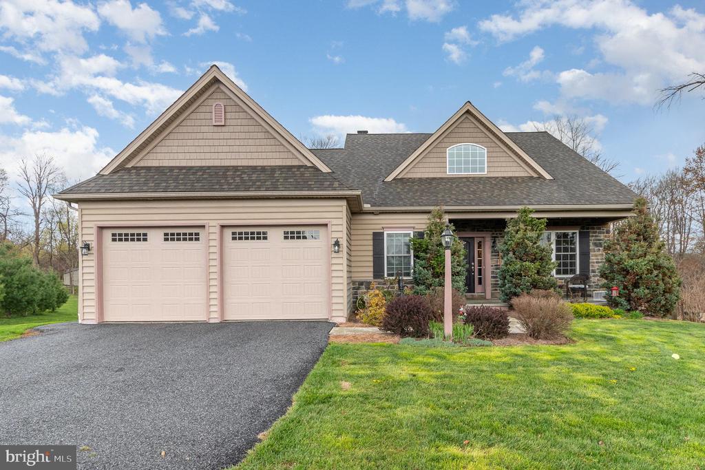 105 MONUMENT DRIVE