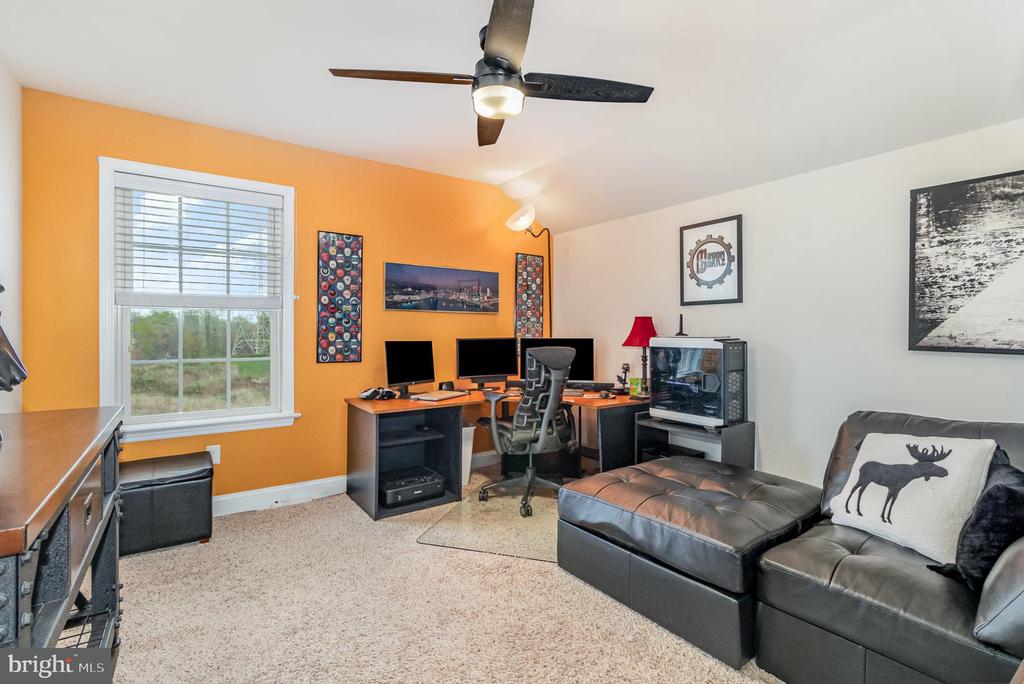 105 MONUMENT DRIVE