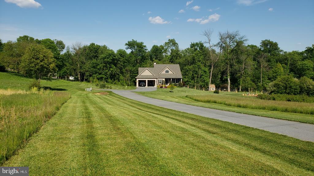 105 MONUMENT DRIVE
