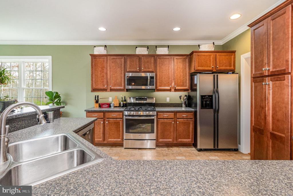 105 MONUMENT DRIVE