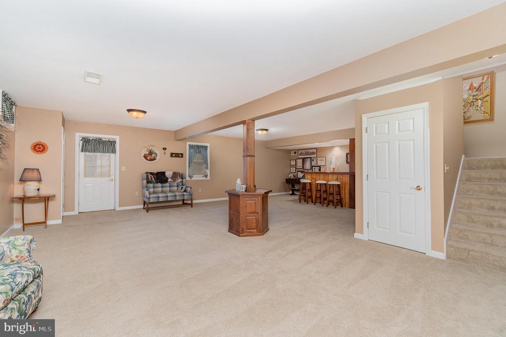 17 MAGNOLIA DRIVE