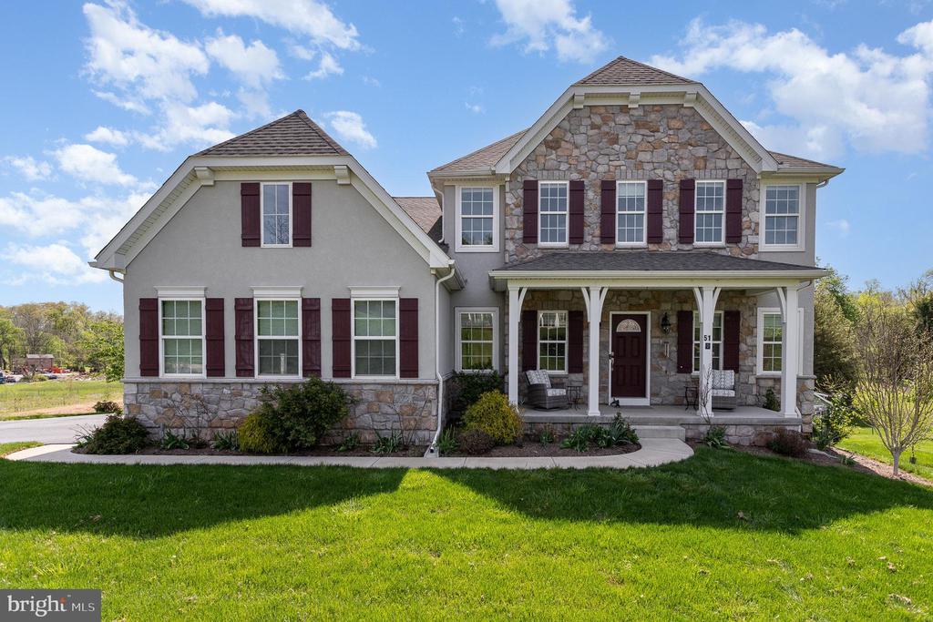 51 COBBLE LANE