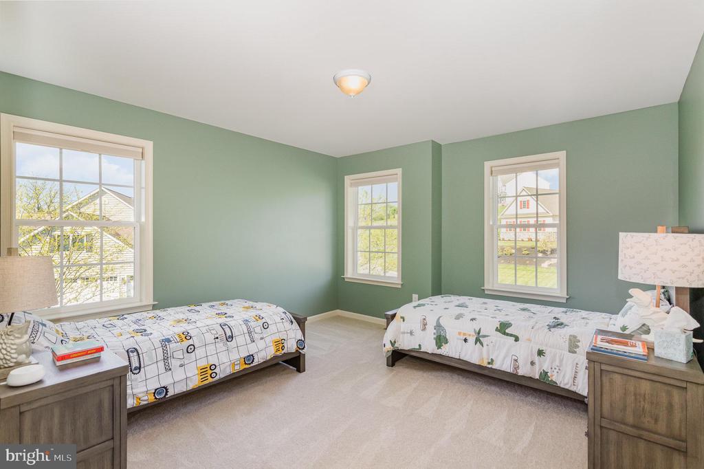 51 COBBLE LANE