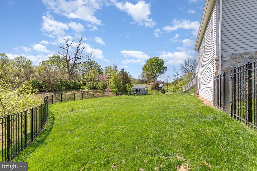 51 COBBLE LANE