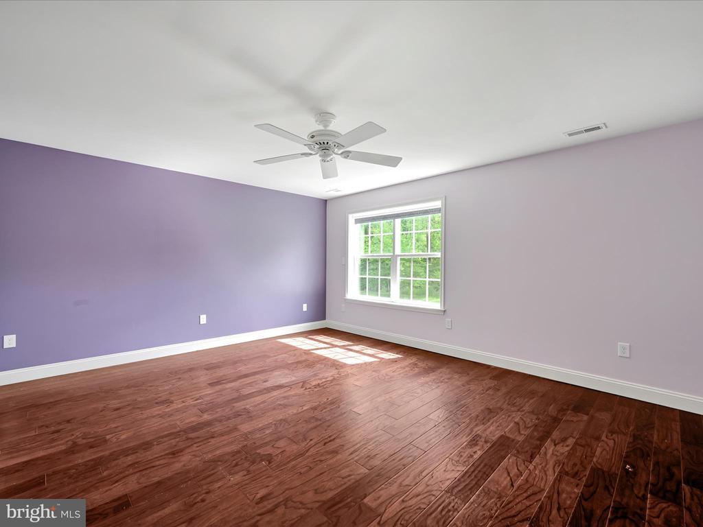 226 CRIMSON LANE
