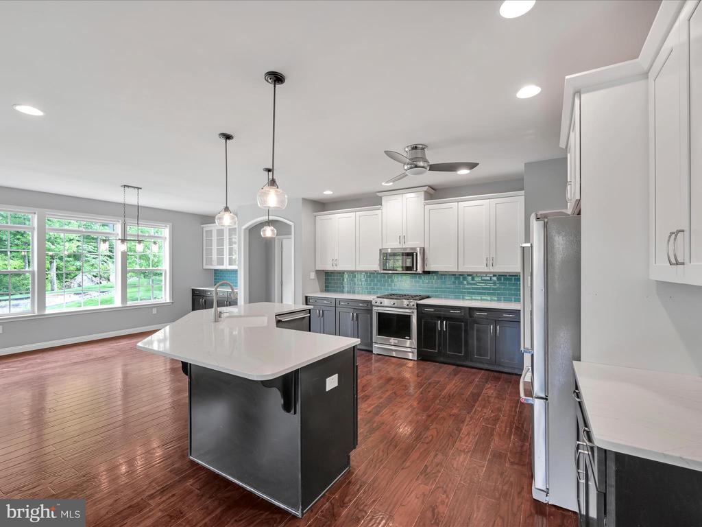 226 CRIMSON LANE