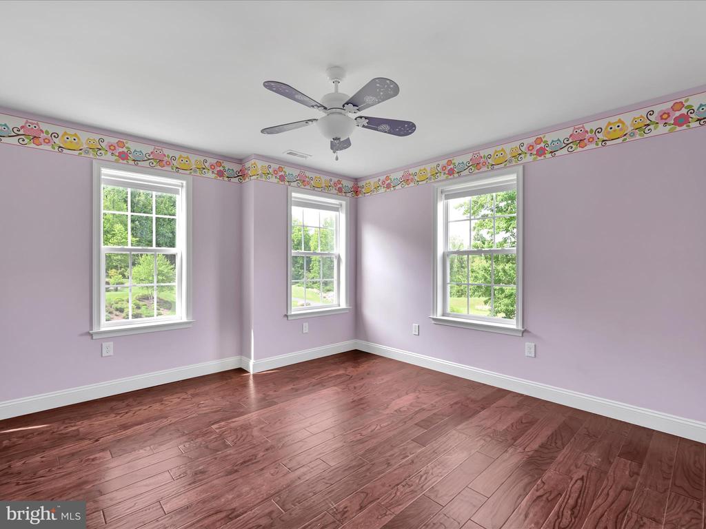 226 CRIMSON LANE