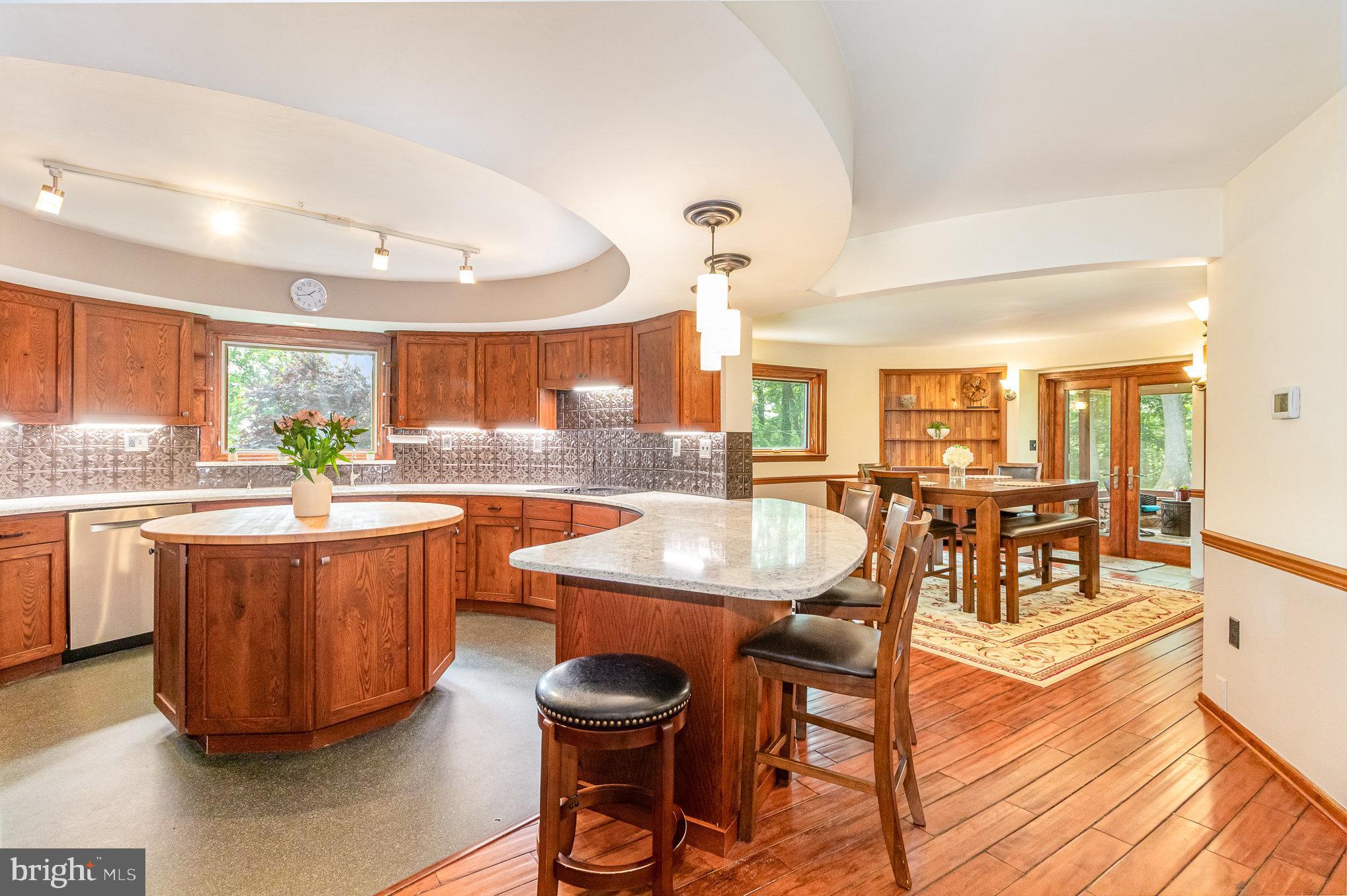 310 INDIAN HEAD ROAD