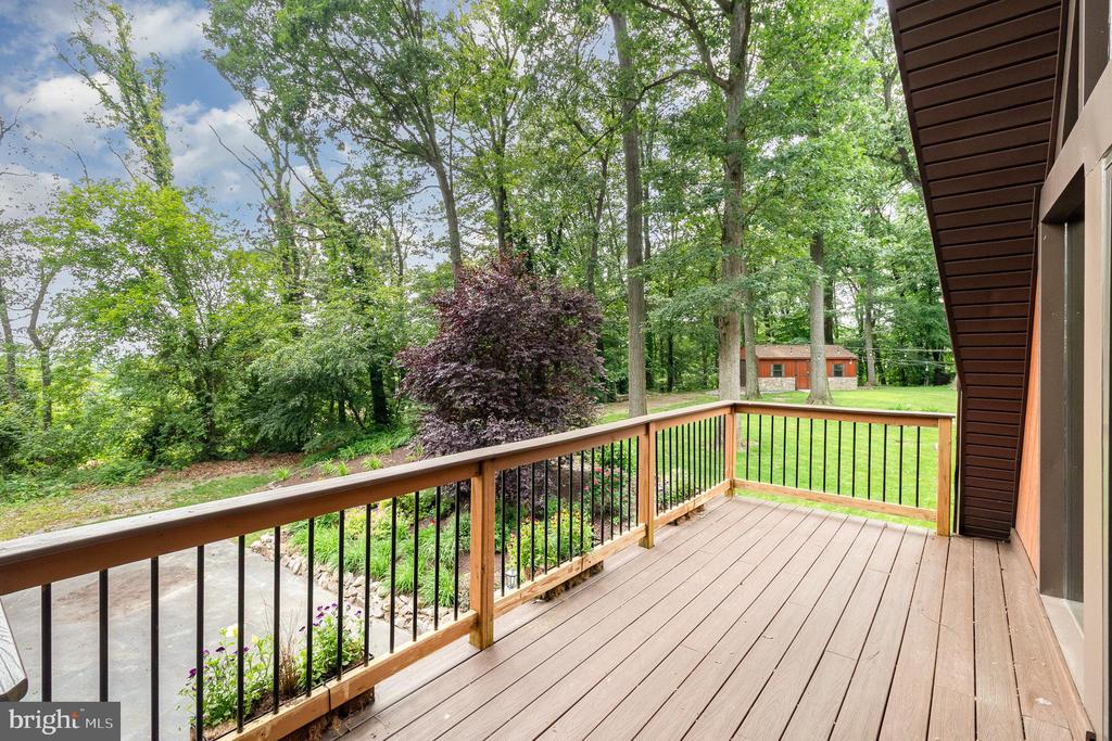 310 INDIAN HEAD ROAD