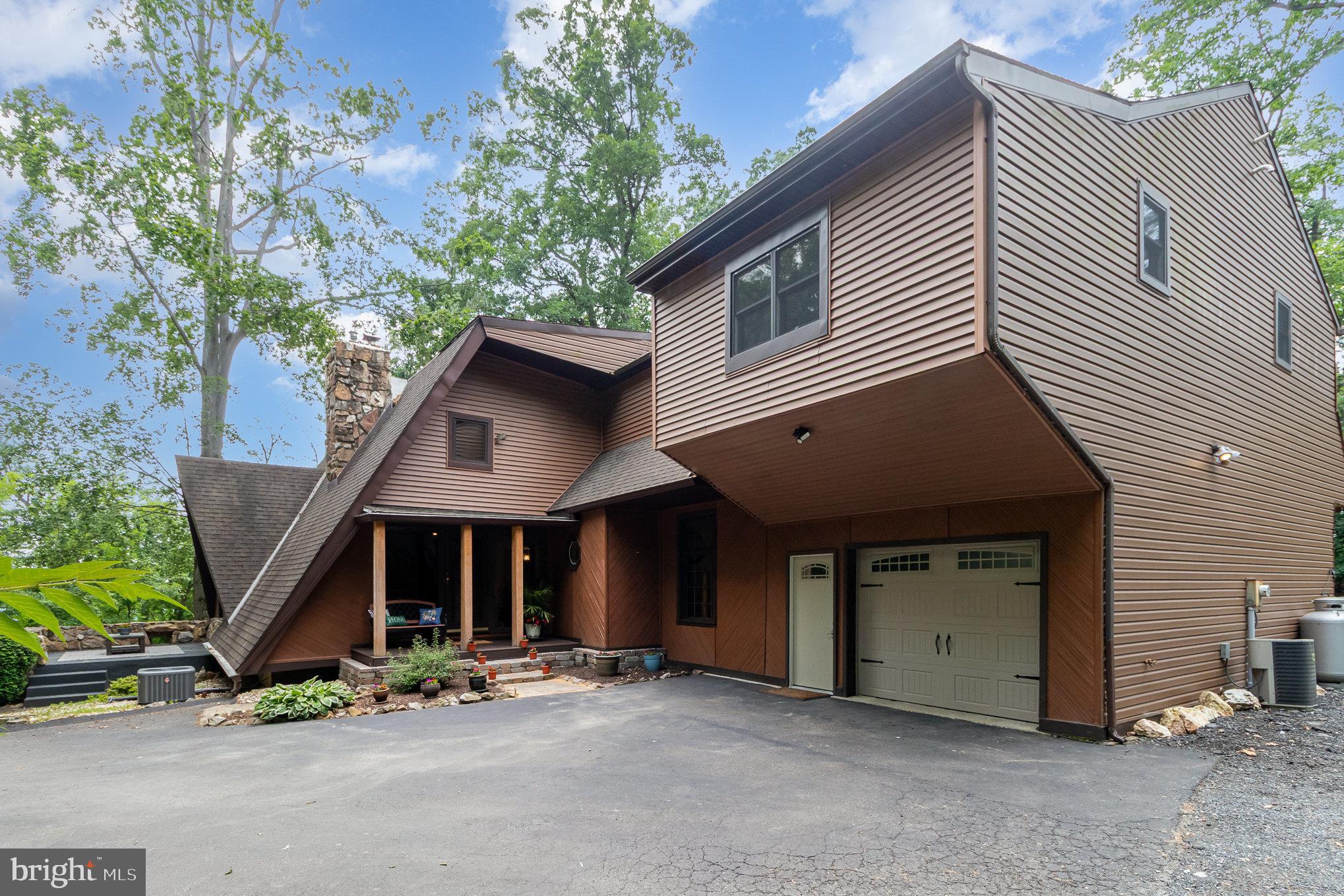 310 INDIAN HEAD ROAD