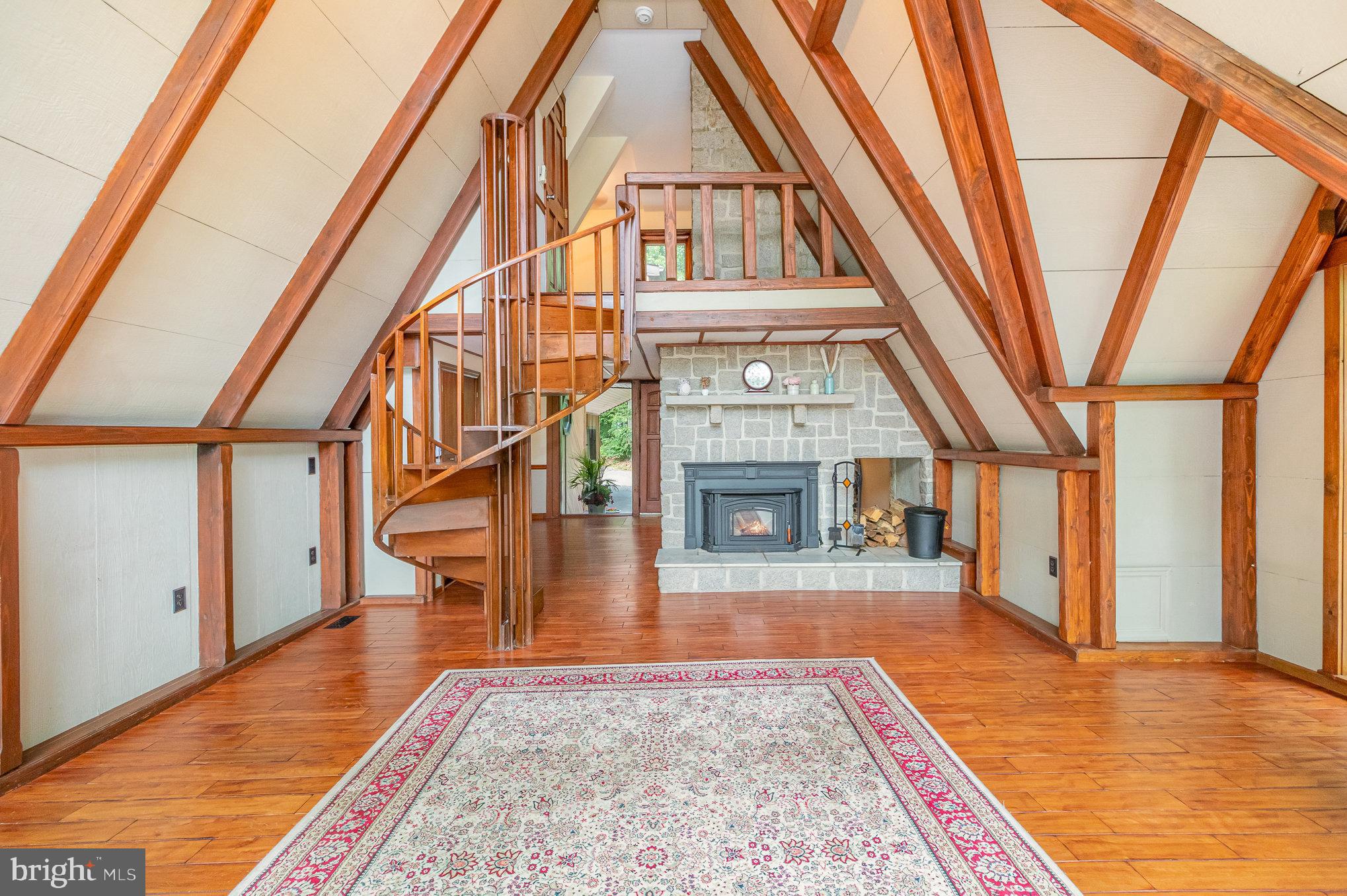 310 INDIAN HEAD ROAD