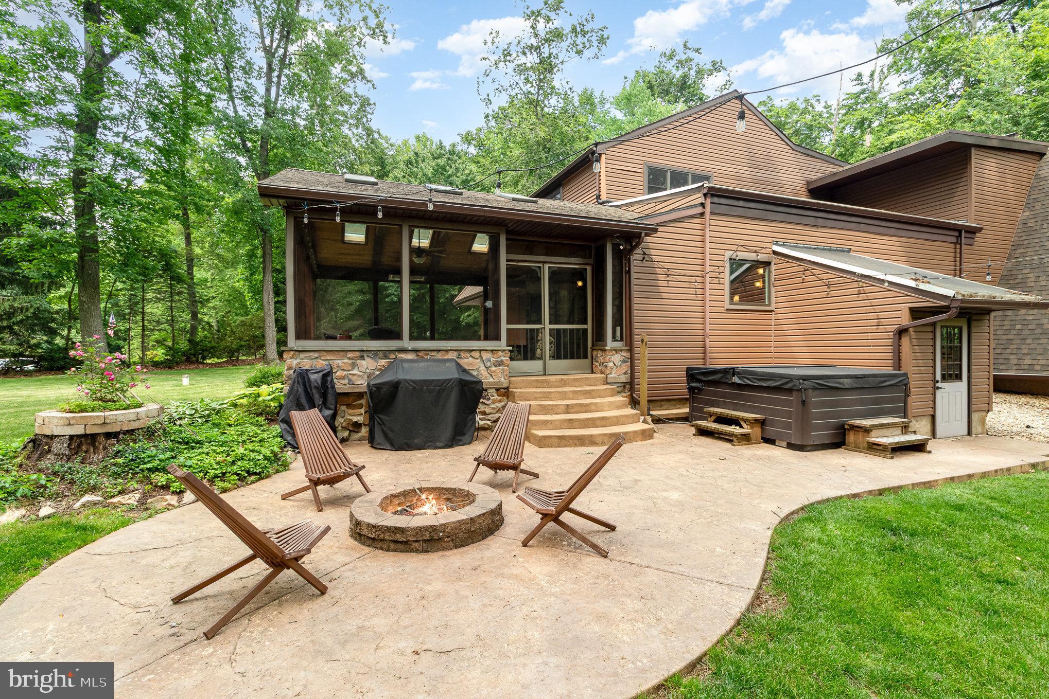 310 INDIAN HEAD ROAD