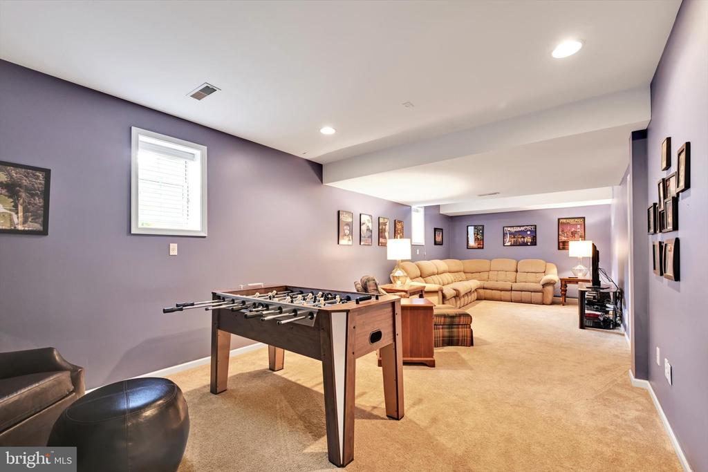124 SILVER DRIVE