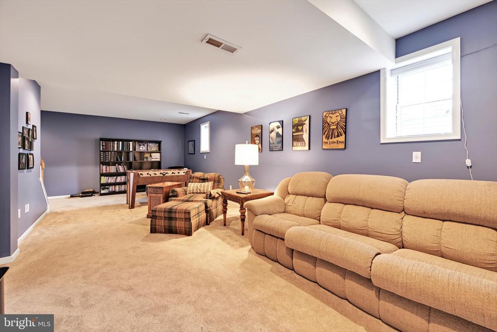 124 SILVER DRIVE