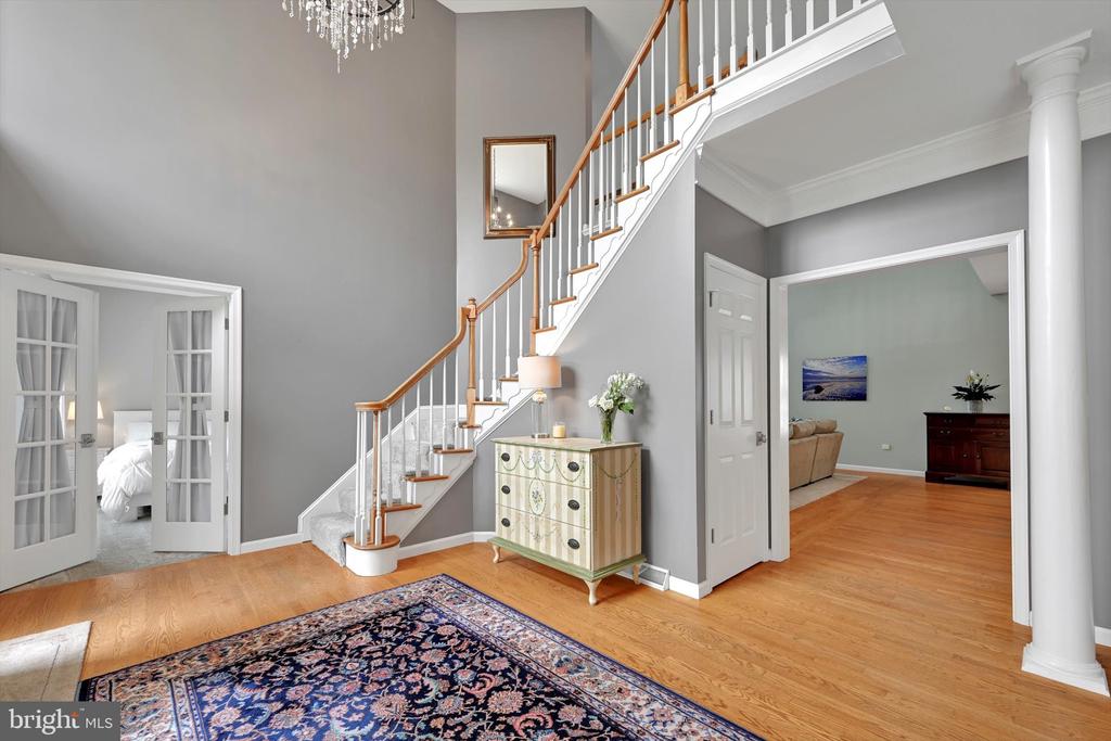 124 SILVER DRIVE