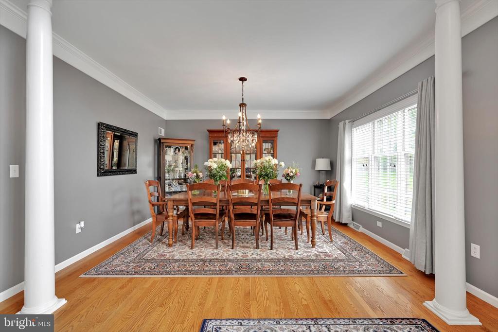 124 SILVER DRIVE