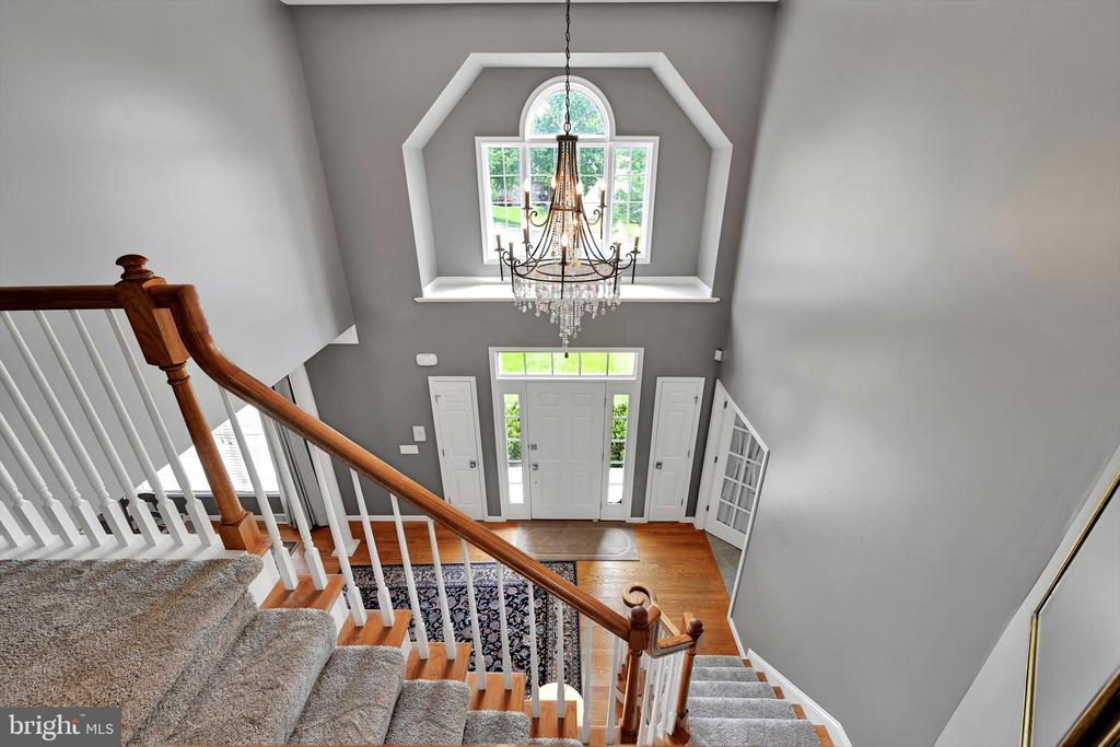 124 SILVER DRIVE