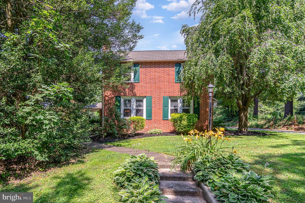 67 BEATTYS TOLLGATE ROAD