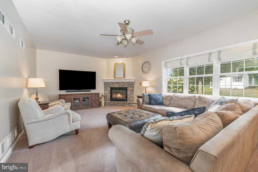 25 OLDE FORGE DRIVE