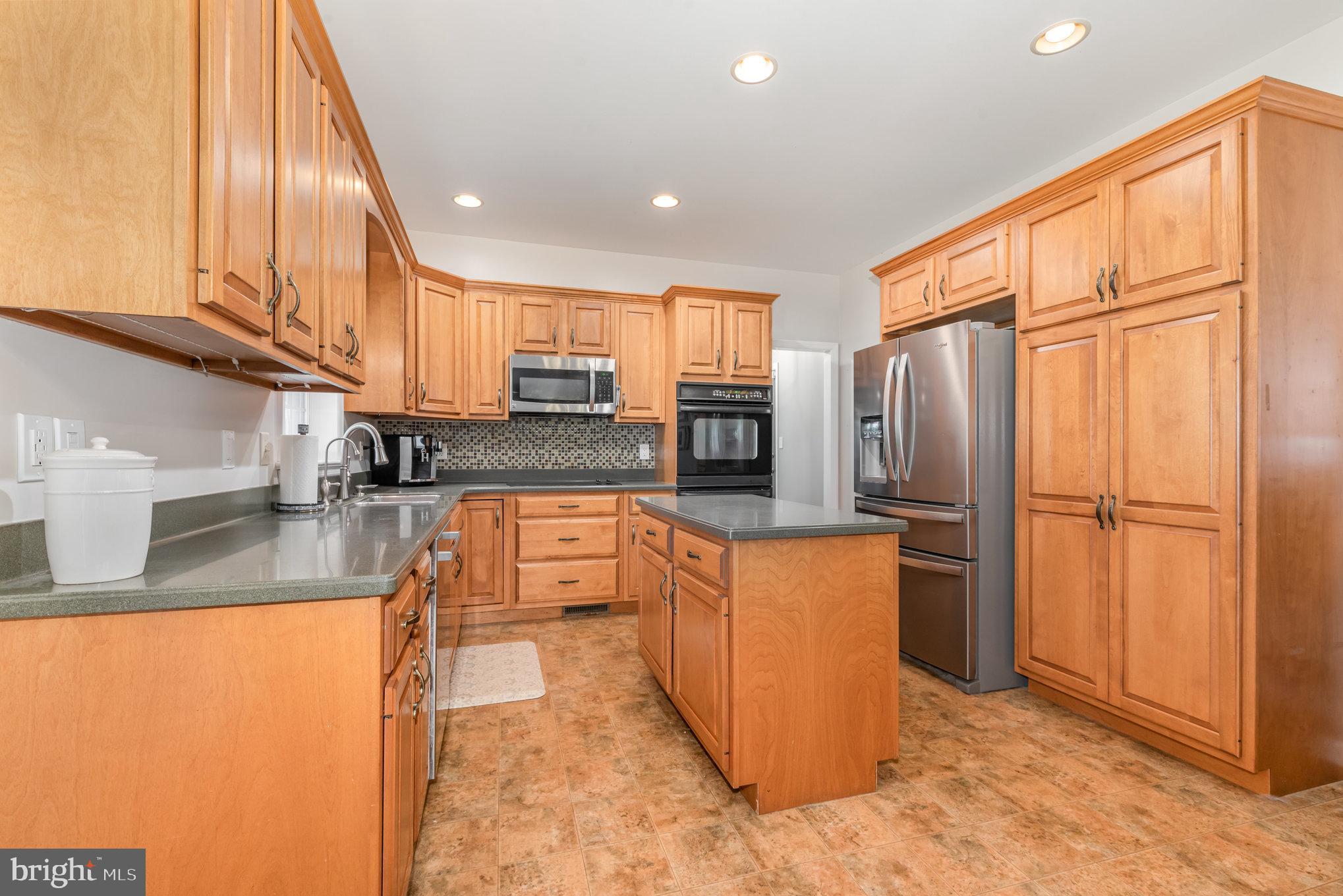 25 OLDE FORGE DRIVE