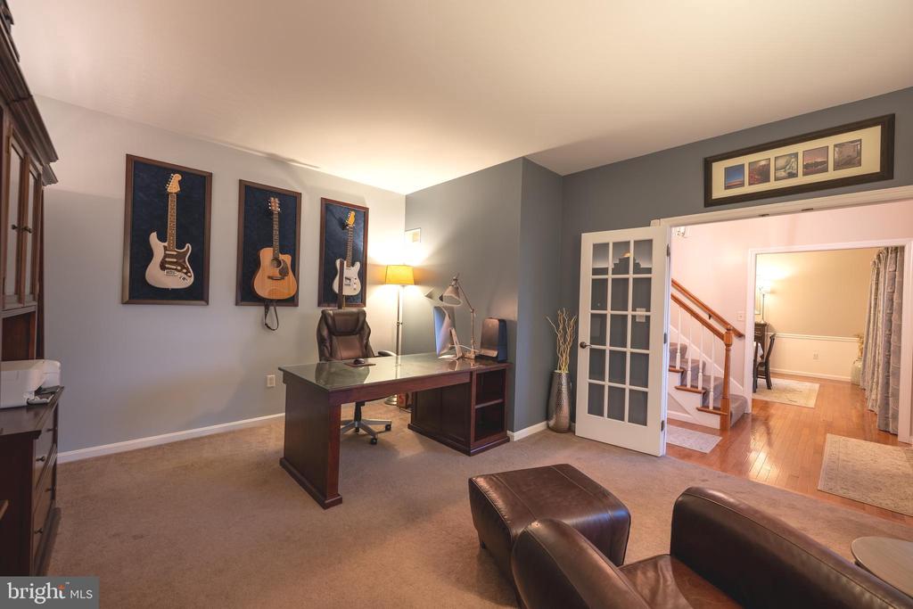 25 OLDE FORGE DRIVE