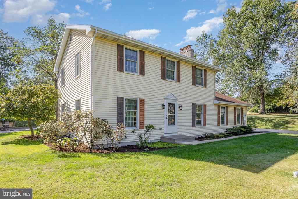 812 SCHWANGER ROAD