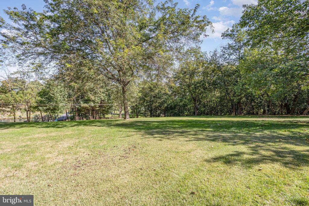812 SCHWANGER ROAD