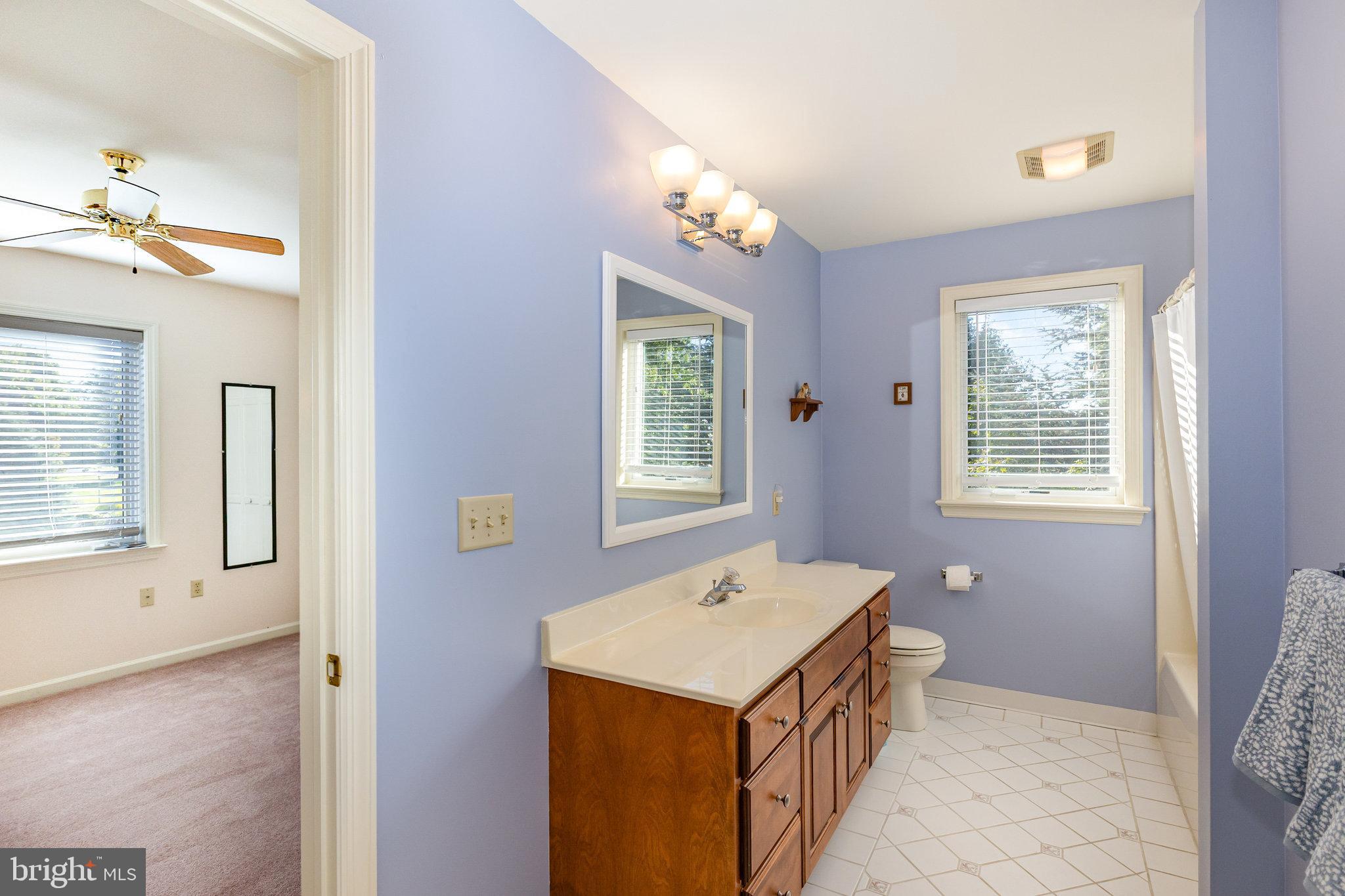 1523 RIDGE ROAD