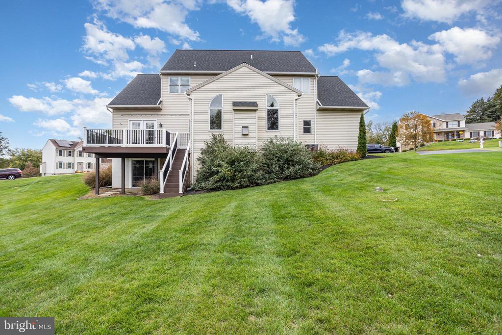 19 BRIAR ROSE TRAIL